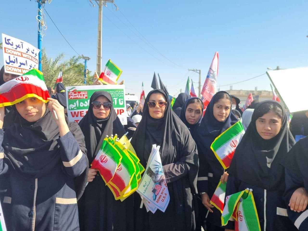 دبیرستان متوسطه اول سیمای نور ماهشهر