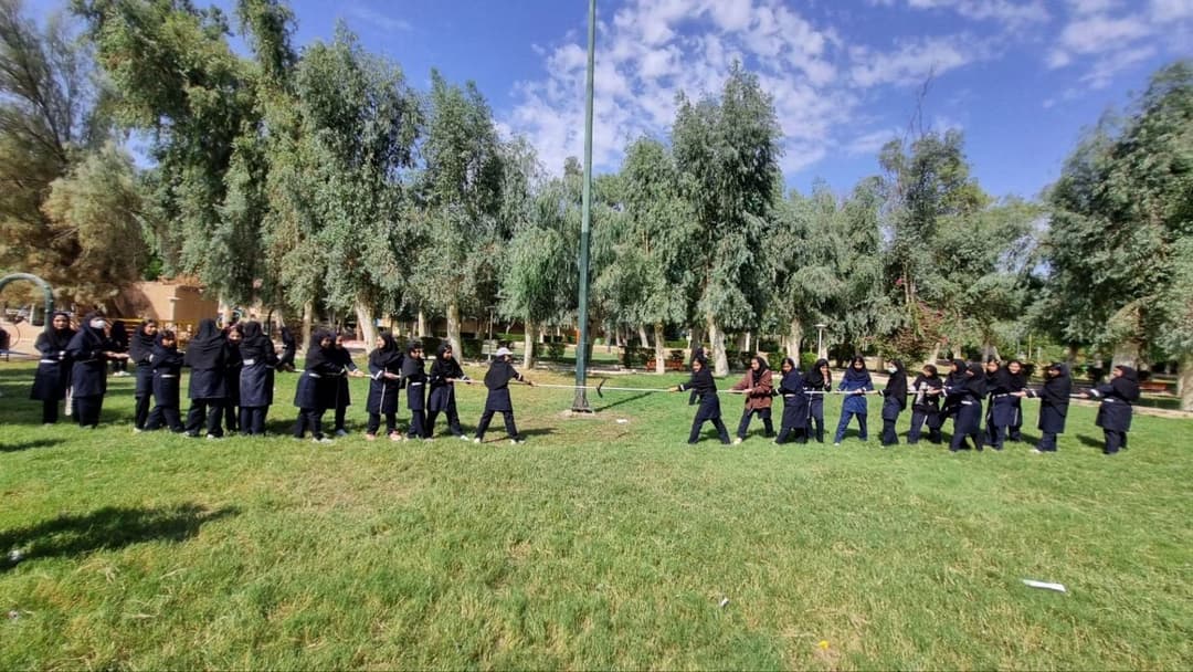 دبیرستان متوسطه اول سیمای نور ماهشهر