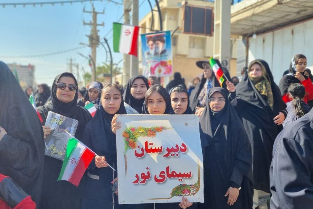 دبیرستان متوسطه اول سیمای نور ماهشهر